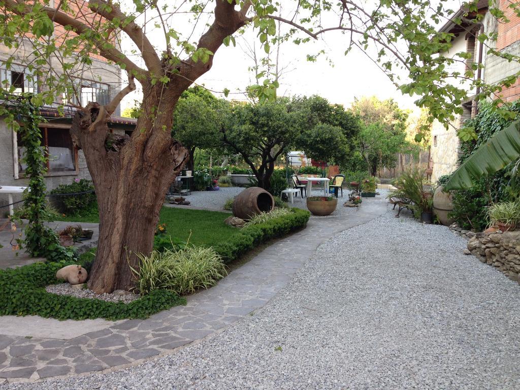 B&B Mar Tirreno Barcellona-Pozzo di Gotto Exterior photo